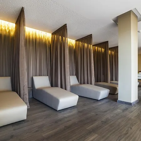 Hotel Serrano Palace