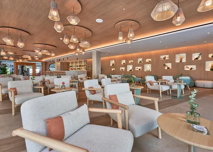 호텔 Serrano Palace