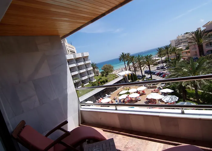 Serrano Palace ホテル