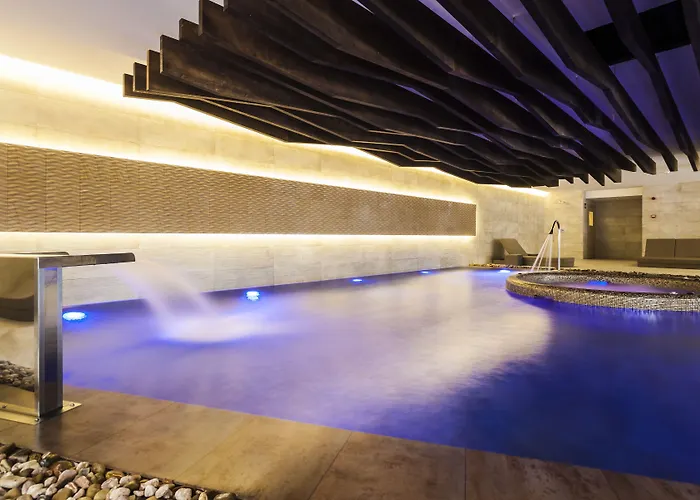 Serrano Palace ホテル 5*