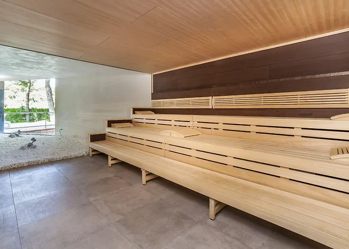 Serrano Palace 5* 칼라 라트자다