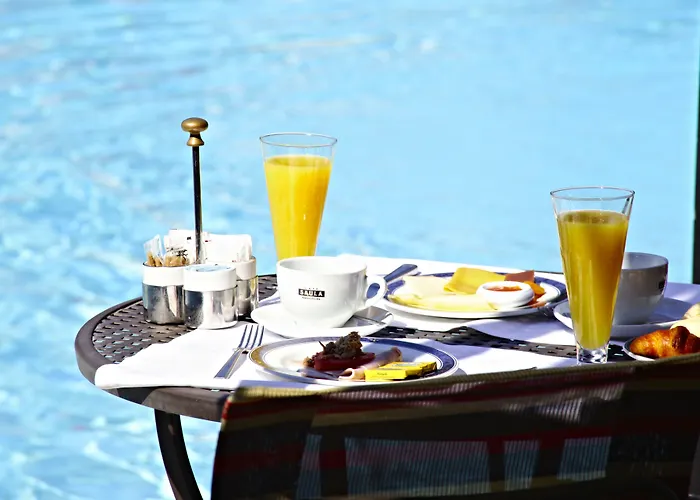 Serrano Palace 호텔 5*