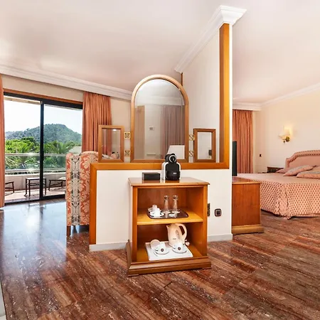 Hotel Serrano Palace Cala Ratjada (Mallorca)