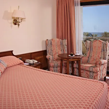 Hotel Serrano Palace
