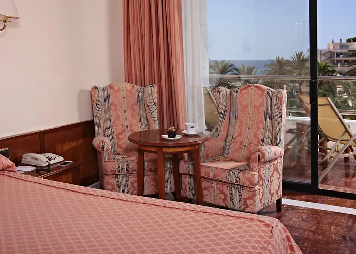 Hotel Serrano Palace Cala Ratjada (Mallorca)