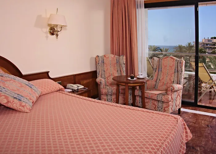 Hotel Serrano Palace