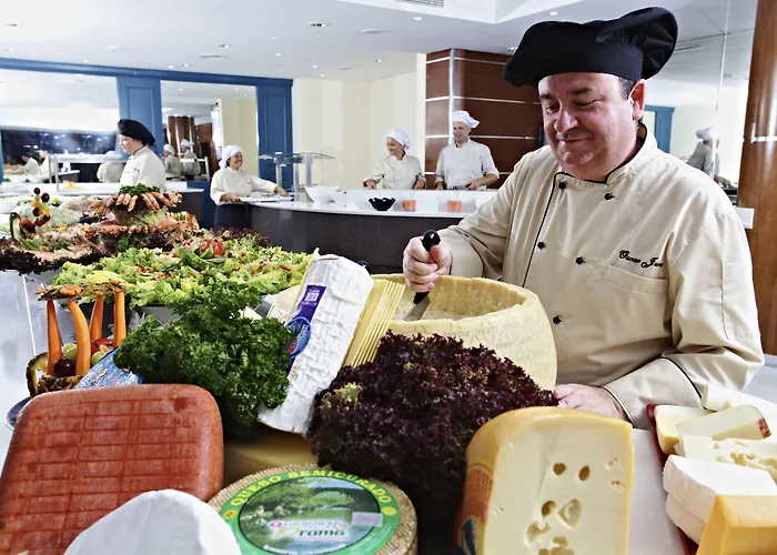 Serrano Palace Hotel 5*